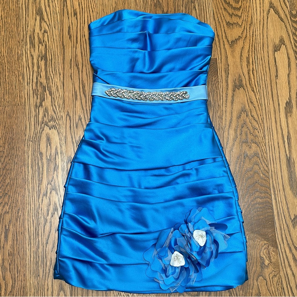 Impression Bridal Dress Size 2 Worn once